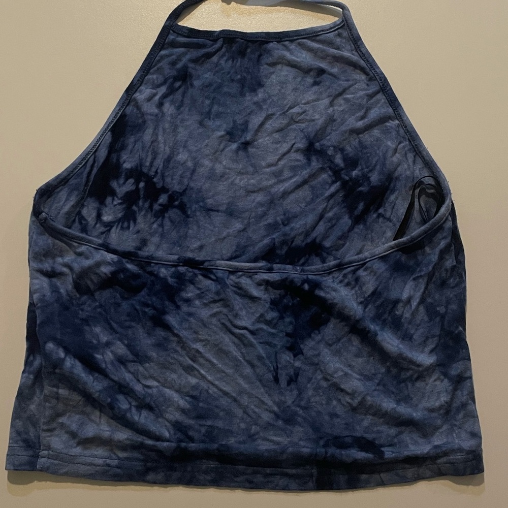Halter Crop Top - Picture 2 of 3